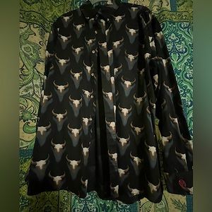 Barn Fly Men’s Longhorn Skull Button Up